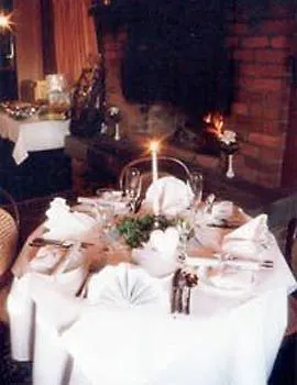 The Manor Tamborine Mountain Hotel