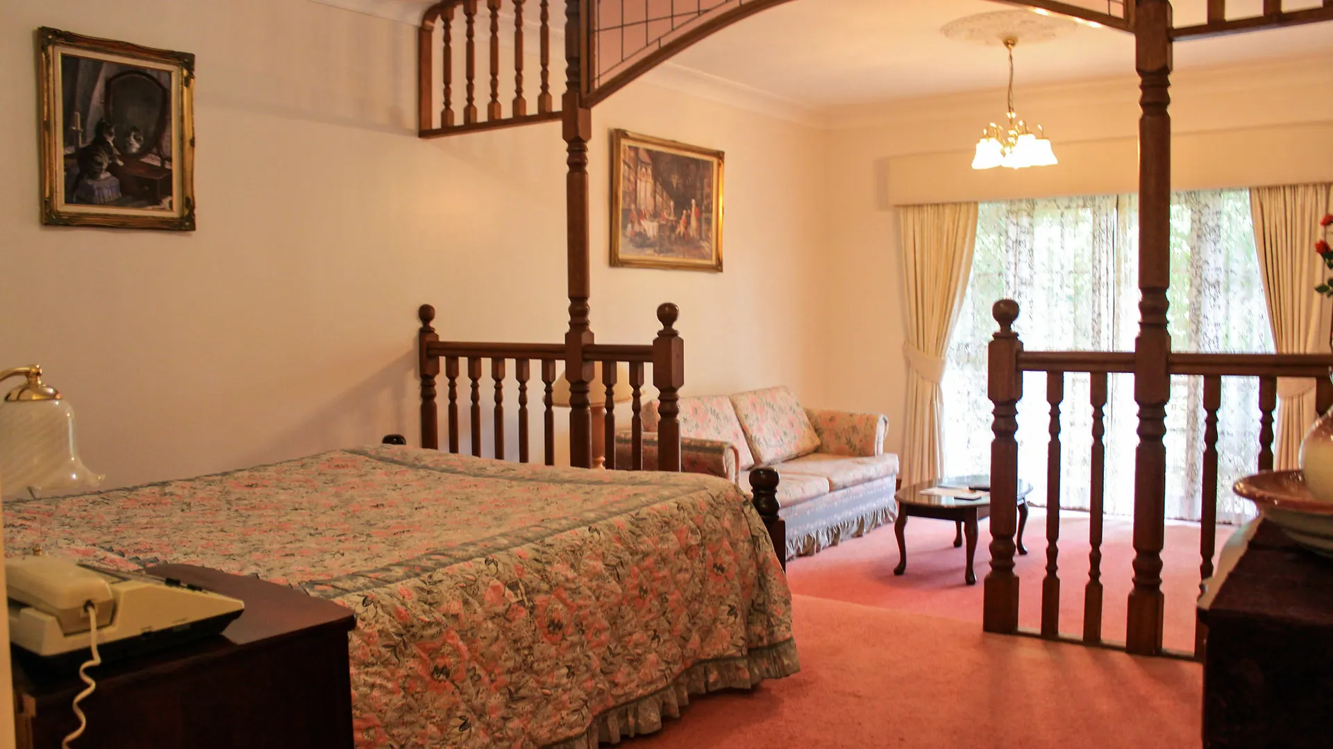 The Manor Tamborine Mountain Hotel Mount Tamborine